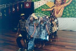 Encontro de Jovens do MST, na Ucicamp, 3o (Campinas-SP, 14 fev. 2001) [fotografia] / Fotógrafo(a) : Douglas Mansur ; João Zinclar. -- Ref.: BR-SPMST_MST-SN-CIN_AMP_000902-006691-ENJ.