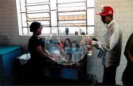 Cone Sul, 1o (Dourados-MS, set. 1998) [fotografia] / Fotógrafo(a) : Marcial G. Congo. -- Ref.: BR-SPMST_MST-SN-CIN_AMP_001160-010079-RIT.