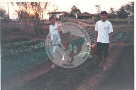 Oficina de Rádio (Pontal de Parapanema-SP, 30 jul. 2001) [fotografia] / Fotógrafo(a) : Mineirinho. -- Ref.: BR-SPMST_MST-SN-CIN_AMP_000693-003953-ARV.