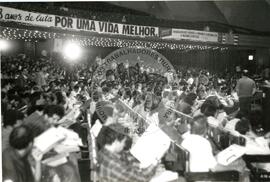 Congresso Nacional da CUT (CONCUT), 4o (Brasil, [sem data]) [fotografia] / Fotógrafo(a) : Douglas Mansur ; Octávio Praxedes. -- Ref.: BR-SPMST_MST-SN-CIN_AMP_000723-004725-CSS.