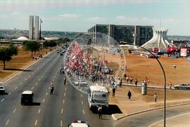 Congresso Nacional do MST, 3o (Distrito Federal (Brasil), 25 jul. 1995) [fotografia] / Fotógrafo(a) : Débora Lerrer. -- Ref.: BR-SPMST_MST-SN-CIN_AMP_000710-004509-CGR.