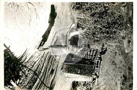 Assentamento "Novo Cruzeiro" do MST (Minas Gerais, mai. 1989) [fotografia] / Fotógrafo(a) : Douglas Mansur. -- Ref.: BR-SPMST_MST-SN-CIN_AMP_000333-001600-ASS.