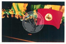 Semana Nacional de Cultura Brasileira e Reforma Agrária (Rio de Janeiro-RJ, 18 mar. 2002) [fotografia] / Fotógrafo(a) : Luciney Martins. -- Ref.: BR-SPMST_MST-SN-CIN_AMP_001814-013278-NDT.