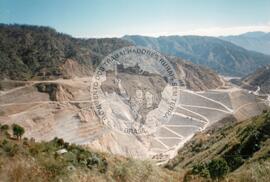Viagem de Joelson, Ênio e João Pedro (Ásia, 1996) [fotografia] / Fotógrafo(a) : [sem autoria]. -- Ref.: BR-SPMST_MST-SN-CIN_AMP_001138-009521-RIT.