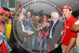 [Título n/d] : lote nº 002, pasta nº 000073, doc. nº 000009 [imagem] / Fotógrafo(a) : [autoria n/d].