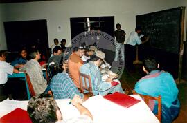 Curso de Militantes de Base do Conesul, 3o (Glória dos Dourados-MS, 02 a 05 mai.) [fotografia] / Fotógrafo(a) : Arquivo MST. -- Ref.: BR-SPMST_MST-SN-CIN_AMP_000862-005878-CUR.