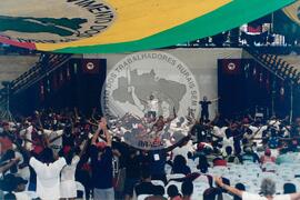 Encontro de Jovens do MST, na Ucicamp, 3o (Campinas-SP, 14 fev. 2001) [fotografia] / Fotógrafo(a) : Michelle Cafaldo. -- Ref.: BR-SPMST_MST-SN-CIN_AMP_000905-006800-ENJ.