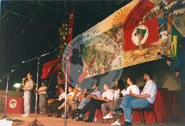Congresso Nacional do MST, 3o (Distrito Federal (Brasil), 25 jul. 1995) [fotografia] / Fotógrafo(a) : Débora Lerrer. -- Ref.: BR-SPMST_MST-SN-CIN_AMP_000706-004306-CGR.