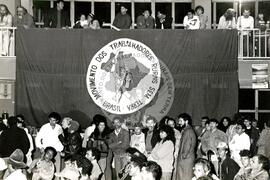 Vígiila pela Reforma Agrária no Sindicato dos Metalúrgicos (São Bernardo do Campo-SP, 25 abr. 1992) [fotografia] / Fotógrafo(a) : Douglas Mansur. -- Ref.: BR-SPMST_MST-SN-CIN_AMP_000383-002038-AMT.