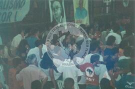 Encontro Estadual do MST, 10o (Belo Horizonte-MG, jan. 2002) [fotografia] / Fotógrafo(a) : Gildo Aguiar. -- Ref.: BR-SPMST_MST-SN-CIN_AMP_000935-007377-ENC.