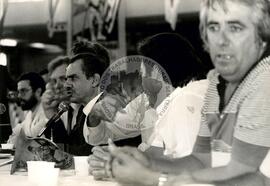 Congresso Nacional da CONTAG, 4 (Distrito Federal (Brasil), 25 a 30 mai. 1985) [fotografia] / Fotógrafo(a) : Eduardo Tavares. -- Ref.: BR-SPMST_MST-SN-CIN_AMP_000733-004786-CSS.