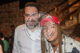 [Título n/d] : lote nº 002, pasta nº 001327, doc. nº 000019 [imagem] / Fotógrafo(a) : [autoria n/d].