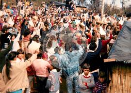 Assembléia da desapropriação de Inácio (Paraná, ago. 1988) [fotografia] / Fotógrafo(a) : Jacir Pasquissati. -- Ref.: BR-SPMST_MST-SN-CIN_AMP_000131-000866-ACS.