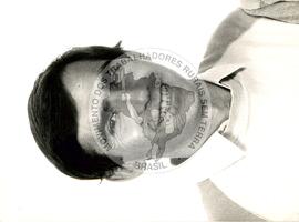 Gil Carvalho (Brasil, [sem data]) [fotografia] / Fotógrafo(a) : Arquivo MST ; Regina Vilela. -- Ref.: BR-SPMST_MST-SN-CIN_AMP_001538-012012-PER.