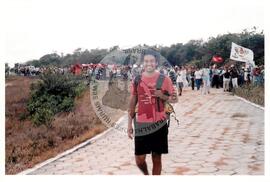 Manifestação e caminhada contra a base de Alcântara (Maranhão, 17 nov. 2002) [fotografia] / Fotógrafo(a) : Silvia Guimarães. -- Ref.: BR-SPMST_MST-SN-CIN_AMP_000530-002977-AMT.