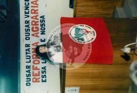 Ivonete Tonin (Brasil, [sem data]) [fotografia] / Fotógrafo(a) : Arquivo MST ; Débora Lerrer ; Douglas Mansur ; Montse Poblet ; Giane Carvalho ; Wilson Dias. -- Ref.: BR-SPMST_MST-SN-CIN_AMP_001249-010489-LID.