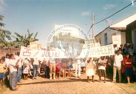 Dia do Trabalhador Rural (Piauí, 25 jul. 1988) [fotografia] / Fotógrafo(a) : Arquivo MST. -- Ref.: BR-SPMST_MST-SN-CIN_AMP_000552-003089-AMT.