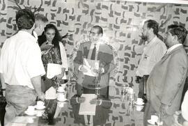 Audiência com Vice-Presidente do Senado Júlio Campos (Distrito Federal (Brasil), 07 mar. 1996) [fotografia] / Fotógrafo(a) : Francisca Montejo. -- Ref.: BR-SPMST_MST-SN-CIN_AMP_000634-003603-ARV.