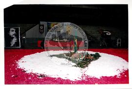 Encontro de Jovens do MST, na Ucicamp, 1o (Campinas-SP, 02 jul. 1999) [fotografia] / Fotógrafo(a) : Douglas Mansur. -- Ref.: BR-SPMST_MST-SN-CIN_AMP_000897-006337-ENJ.