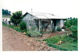 Assentamento "30 de outubro" do MST (Santa Catarina, [sem data]) [fotografia] / Fotógrafo(a) : Douglas Mansur. -- Ref.: BR-SPMST_MST-SN-CIN_AMP_000199-001457-ASS.