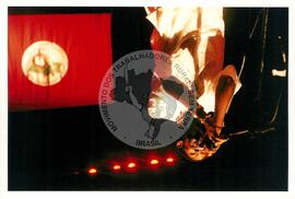 Semana Nacional de Cultura Brasileira e Reforma Agrária (Rio de Janeiro-RJ, 18 mar. 2002) [fotografia] / Fotógrafo(a) : Luciney Martins. -- Ref.: BR-SPMST_MST-SN-CIN_AMP_001815-013308-NDT.