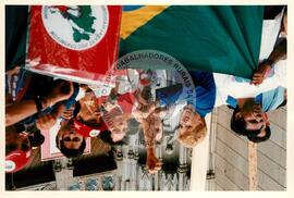 Mobilização (São Paulo-SP, 17 abr. 1988) [fotografia] / Fotógrafo(a) : Douglas Mansur. -- Ref.: BR-SPMST_MST-SN-CIN_AMP_000373-001931-AMT.