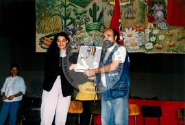 Congresso Nacional do MST, 3o (Distrito Federal (Brasil), 25 jul. 1995) [fotografia] / Fotógrafo(a) : Débora Lerrer. -- Ref.: BR-SPMST_MST-SN-CIN_AMP_000705-004260-CGR.