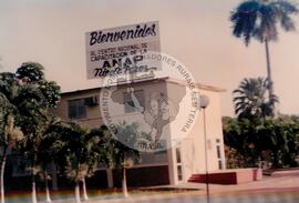 Delegação do MST em Cuba – 40º Aniversário da ANAP (Cuba, 15 mai. 1999) [fotografia] / Fotógrafo(a) : Nilton Viana. -- Ref.: BR-SPMST_MST-SN-CIN_AMP_001043-008409-RIT.