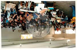 Semana Nacional de Cultura Brasileira e Reforma Agrária (Rio de Janeiro-RJ, 18 mar. 2002) [fotografia] / Fotógrafo(a) : João Laet. -- Ref.: BR-SPMST_MST-SN-CIN_AMP_001810-013071-NDT.