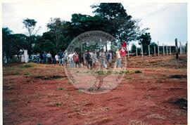 Oficina de Rádio (Pontal de Parapanema-SP, 30 jul. 2001) [fotografia] / Fotógrafo(a) : Mineirinho. -- Ref.: BR-SPMST_MST-SN-CIN_AMP_000693-003957-ARV.