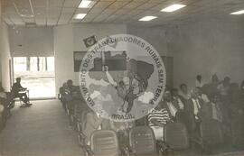 Curso da TDC (Brasília-DF, dez. 1991) [fotografia] / Fotógrafo(a) : Joelmir Pinho. -- Ref.: BR-SPMST_MST-SN-CIN_AMP_000869-006144-CUR.