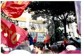 Manifestação contra a ALCA e o Imperialismo (São Paulo (Estado), jul. 2001) [fotografia] / Fotógrafo(a) : Leticia Barqueta. -- Ref.: BR-SPMST_MST-SN-CIN_AMP_000397-002227-AMT.