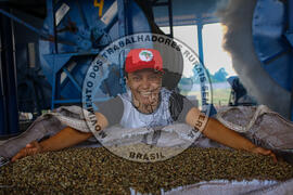 [Título n/d] : lote nº 002, pasta nº 001315, doc. nº 000005 [imagem] / Fotógrafo(a) : [autoria n/d].