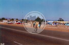 Soweto (Africa do Sul, [sem data]) [fotografia] / Fotógrafo(a) : Arquivo MST. -- Ref.: BR-SPMST_MST-SN-CIN_AMP_001101-009059-RIT.