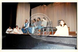 Teatro "Morte e Vida Severina" (São Paulo (Estado), 03 ago. 1996) [fotografia] / Fotógrafo(a) : Douglas Mansur ; Arquivo MST. -- Ref.: BR-SPMST_MST-SN-CIN_AMP_000811-005351-CUL.