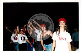 Lançamento do CD "Arte em Movimento" (Ceará, 12 set. 1998) [fotografia] / Fotógrafo(a) : Estácio Júnior. -- Ref.: BR-SPMST_MST-SN-CIN_AMP_000798-005090-CUL.