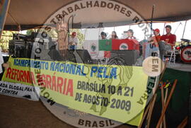 [Título n/d] : lote nº 002, pasta nº 000051, doc. nº 000018 [imagem] / Fotógrafo(a) : [autoria n/d].