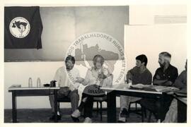 Reunião da Direção Nacional (São Paulo (Estado), jul. 1997) [fotografia] / Fotógrafo(a) : Arquivo MST. -- Ref.: BR-SPMST_MST-SN-CIN_AMP_000945-007445-ENC.