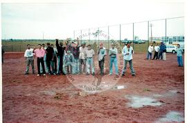 Oficina de Rádio (Pontal de Parapanema-SP, 30 jul. 2001) [fotografia] / Fotógrafo(a) : Mineirinho. -- Ref.: BR-SPMST_MST-SN-CIN_AMP_000693-003950-ARV.