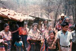 Ato público camponês (Guatemala, 1998) [fotografia] / Fotógrafo(a) : Mara. -- Ref.: BR-SPMST_MST-SN-CIN_AMP_001113-009195-RIT.