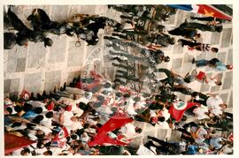 Mobilização (São Paulo-SP, 17 abr. 1988) [fotografia] / Fotógrafo(a) : Douglas Mansur. -- Ref.: BR-SPMST_MST-SN-CIN_AMP_000372-001804-AMT.