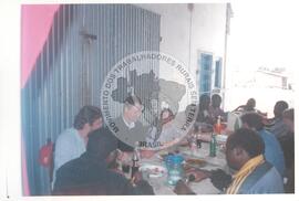 Intercâmbio com a UNAC (Moçambique, ago. 2000) [fotografia] / Fotógrafo(a) : Arquivo MST. -- Ref.: BR-SPMST_MST-SN-CIN_AMP_001093-008898-RIT.