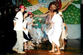 Encontro de Jovens do MST, na Ucicamp, 3o (Campinas-SP, 14 fev. 2001) [fotografia] / Fotógrafo(a) : Douglas Mansur ; João Zinclar. -- Ref.: BR-SPMST_MST-SN-CIN_AMP_000902-006693-ENJ.