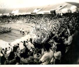 Congresso Nacional do MST, 2o (Distrito Federal (Brasil), 08 mai. 1990) [fotografia] / Fotógrafo(a) : Carlos Carvalho ; Douglas Mansur. -- Ref.: BR-SPMST_MST-SN-CIN_AMP_000702-004216-CGR.