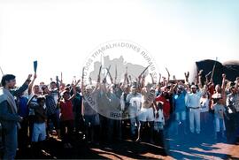 Visita a acampamento do MST [sem identificação] (Espírito Santo, [sem data]) [fotografia] / Fotógrafo(a) : Arquivo MST. -- Ref.: BR-SPMST_MST-SN-CIN_AMP_000006-000054-ACP.