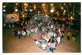 Acampamento "Parque Tropeiro" do MST (Curitiba-PR, 02 mai. 2001) [fotografia] / Fotógrafo(a) : Douglas Mansur. -- Ref.: BR-SPMST_MST-SN-CIN_AMP_000075-000630-ACP.