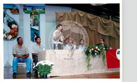 Encontro de Jovens do MST, na Ucicamp, 3o (Campinas-SP, 14 fev. 2001) [fotografia] / Fotógrafo(a) : Douglas Mansur. -- Ref.: BR-SPMST_MST-SN-CIN_AMP_000906-006888-ENJ.
