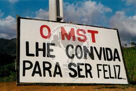 Assentamento "Terra Vista" do MST (Bahia, [sem data]) [fotografia] / Fotógrafo(a) : Antonio Araújo. -- Ref.: BR-SPMST_MST-SN-CIN_AMP_000317-001546-ASS.