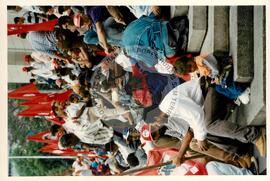 Mobilização (São Paulo-SP, 17 abr. 1988) [fotografia] / Fotógrafo(a) : Douglas Mansur. -- Ref.: BR-SPMST_MST-SN-CIN_AMP_000373-001882-AMT.