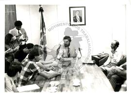 Audiência com o Ministro Dante Oliveira (Brasília-DF, 17 jun. 1986) [fotografia] / Fotógrafo(a) : Edson G. Silva ; Valéria Costa ; Leandro Abreu. -- Ref.: BR-SPMST_MST-SN-CIN_AMP_000619-003494-ARV.